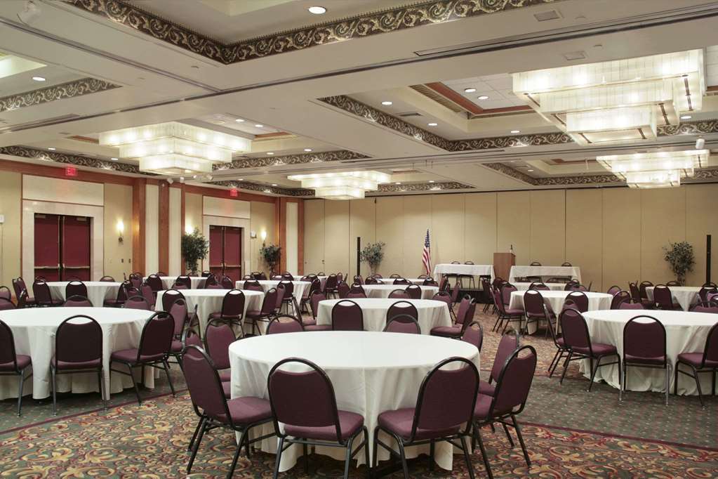 Hotel Ramada By Wyndham Fishkill Einrichtungen foto
